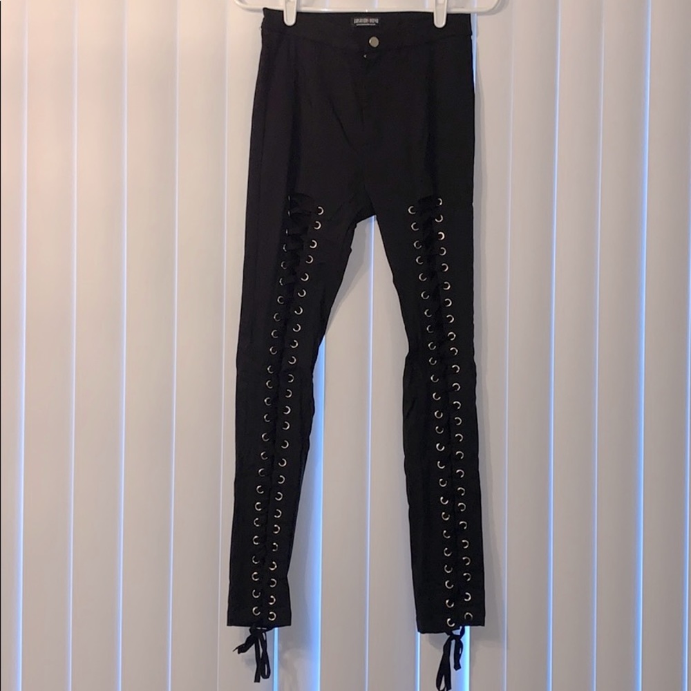 Black Pants (Fashion Nova)